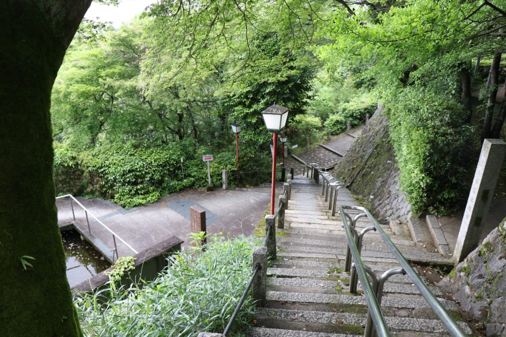 霊山護国神社