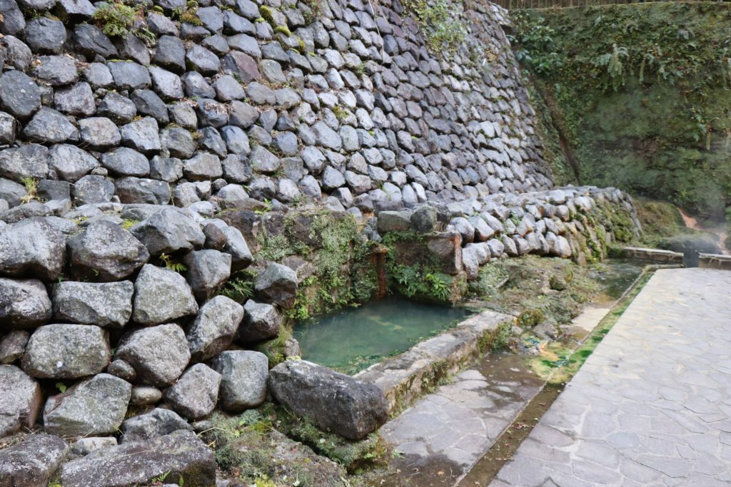 塩浸温泉龍馬公園