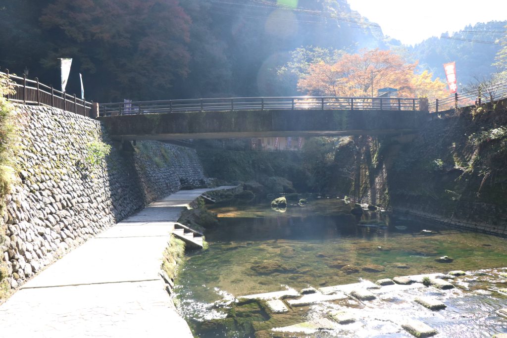 塩浸温泉龍馬公園
