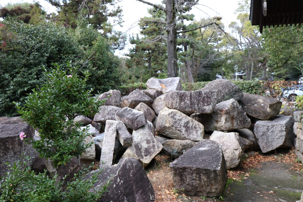 伏見城跡残石
